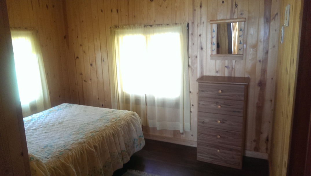 Cabin 2 Bedroom 2